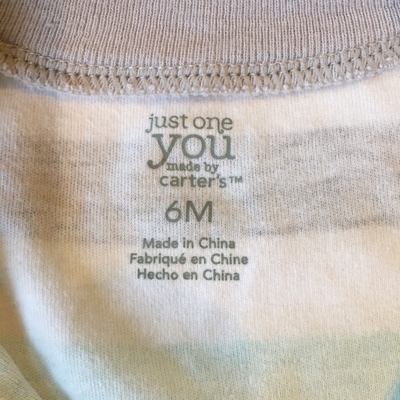 Carter’s Long Sleeved Onesies (SET OF 2) - Picture 5 of 9